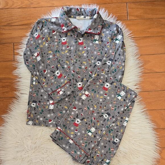 Holiday Flannel Pajama Set - Picture 1 of 2